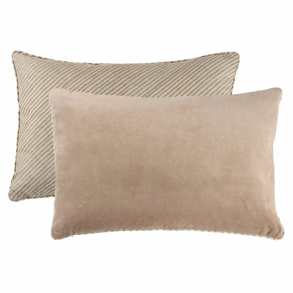 Textile and surface design - Akiko sofa cover and Yuki cushion - LE MONDE SAUVAGE BEATRICE LAVAL