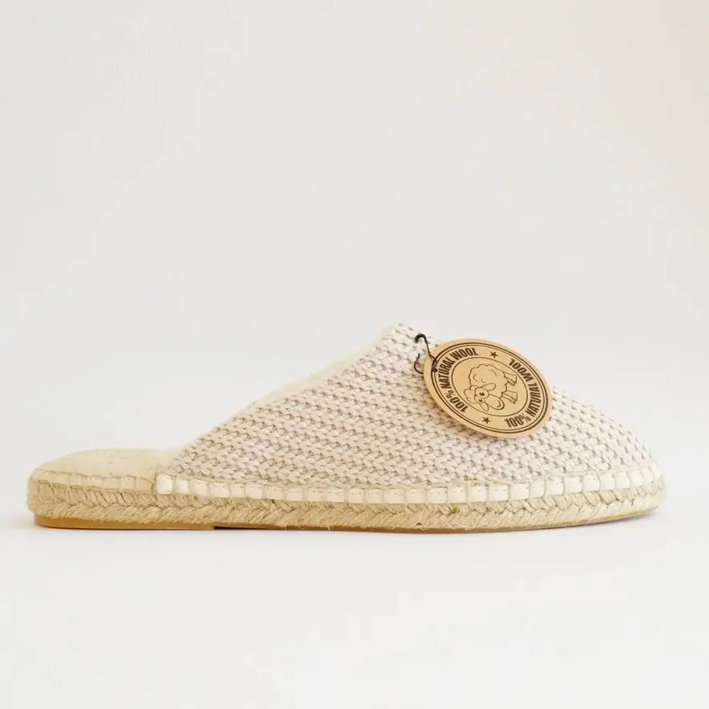 Bed linens - Natural comfort, timeless style – Wool & cotton knit slippers - ATELIER COSTÀ