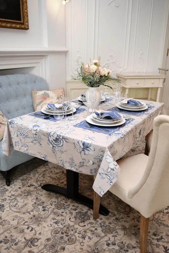 Table cloths - Tablecloth Blossom Blue - 130 cm x 200 cm - ROSEBERRY HOME