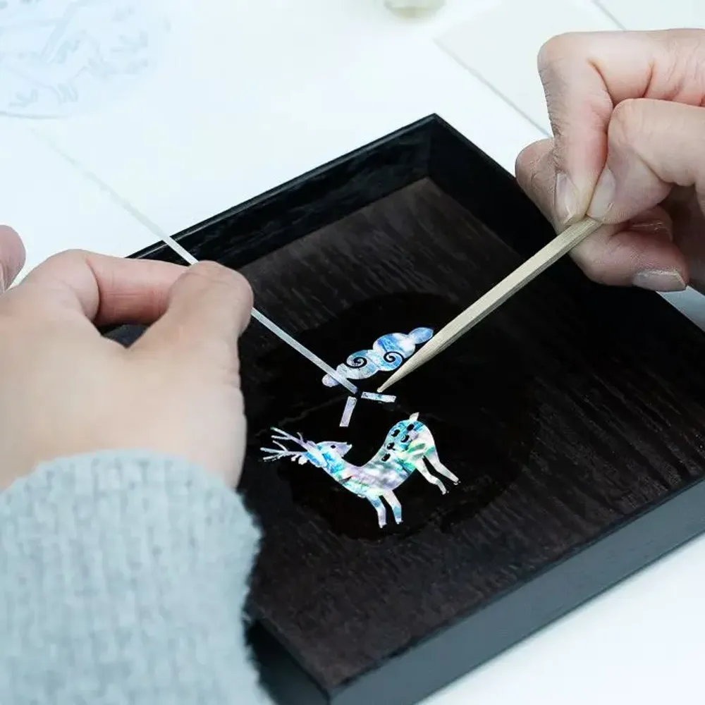 Loisirs créatifs pour enfant - [ARTSOOMBI] \ Plateau « Najeonchilgi » incrusté avec kit de bricolage - KCDF