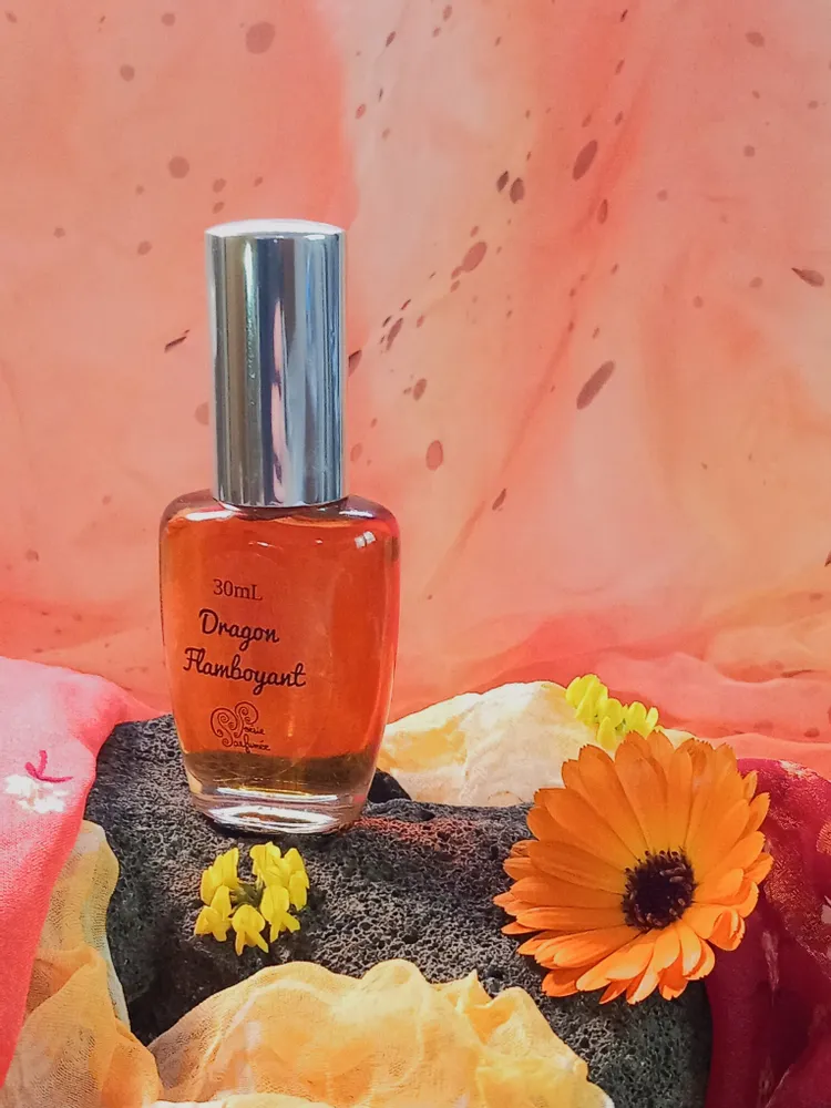 Parfums pour soi et eaux de toilette - Eau de parfum Dragon Flamboyant - Esprit du Feu - 30mL - POÉSIE PARFUMÉE