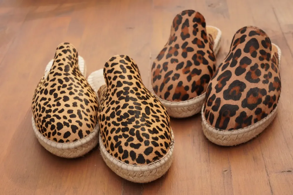 Chaussures - Des chaussons avec du mordant : devenez la reine de la jungle urbaine - ATELIER COSTÀ