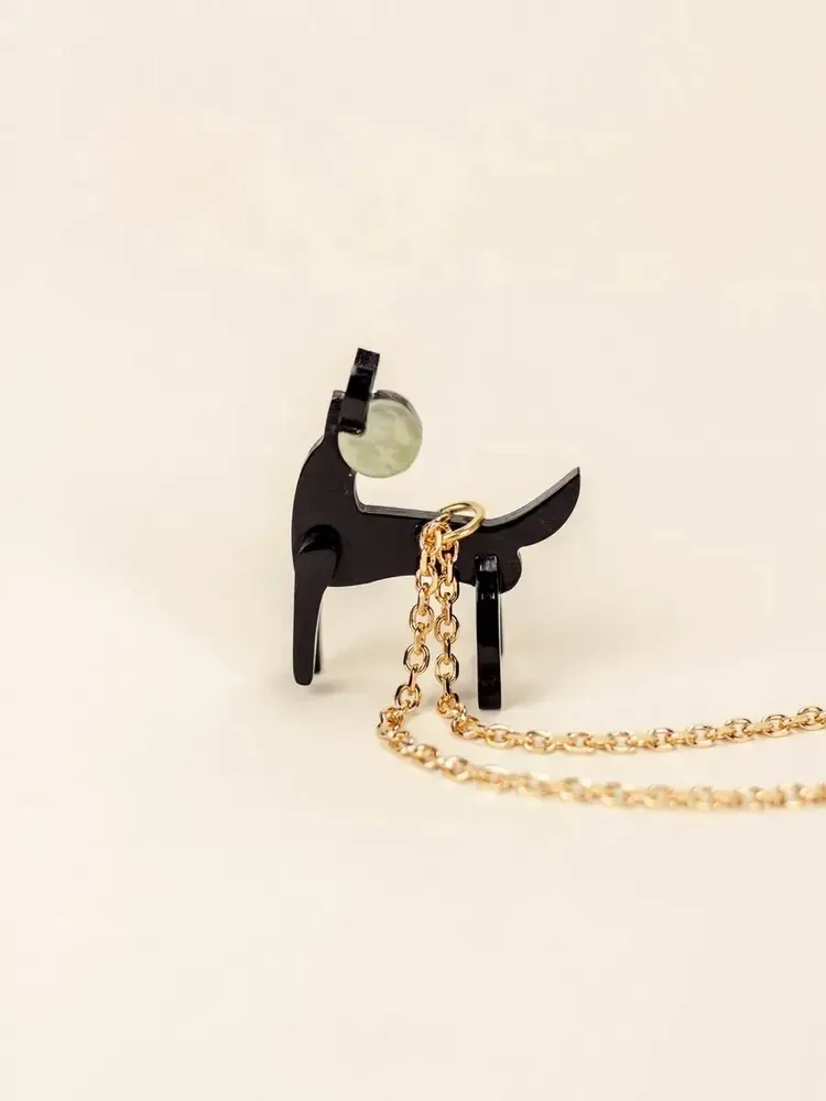 Bijoux - Pendentif Chien en corne noire et nacre - L INDOCHINEUR X RIVÊT