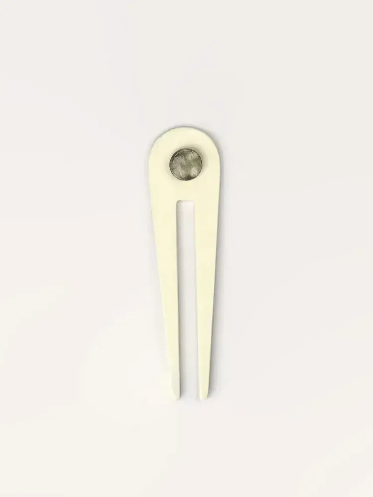 Barrettes - Double African black horn hairpin and hairspray - L INDOCHINEUR X RIVÊT