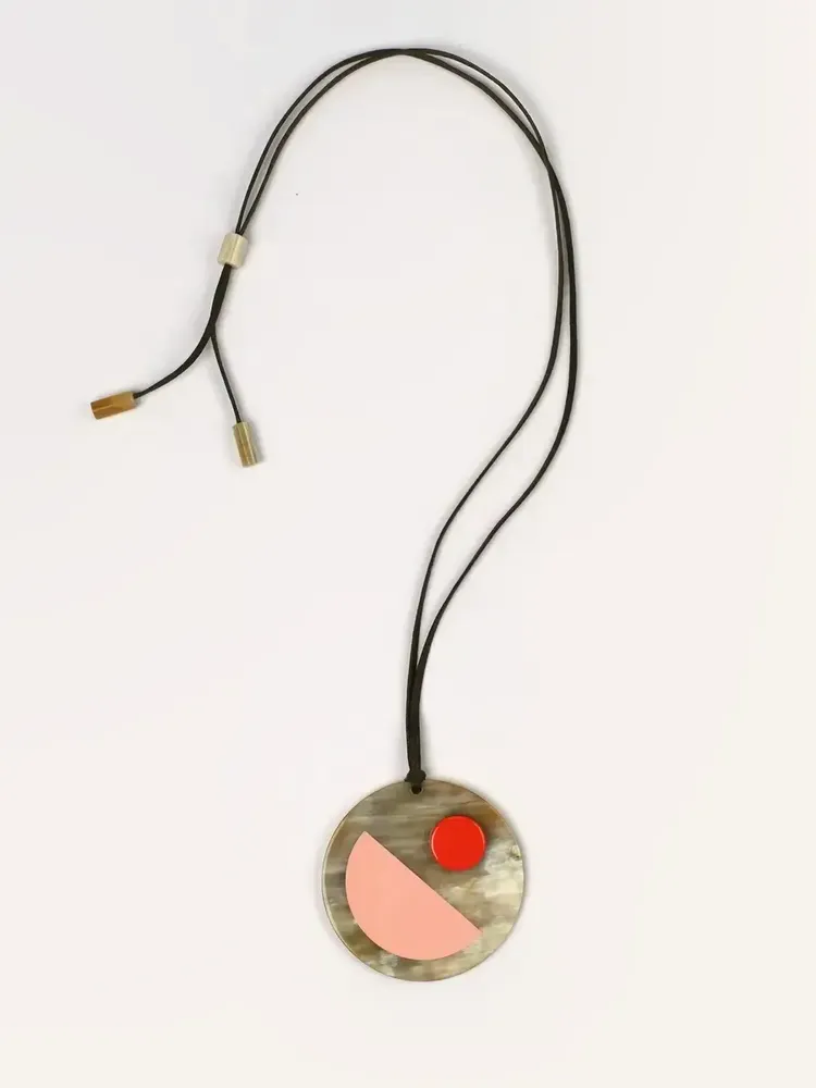 Jewelry - Two-tone horn and lacquer pendant - L INDOCHINEUR X RIVÊT