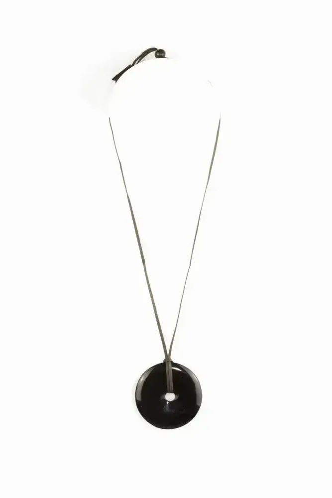 Jewelry - Perforated disc pendant in black horn - L INDOCHINEUR X RIVÊT