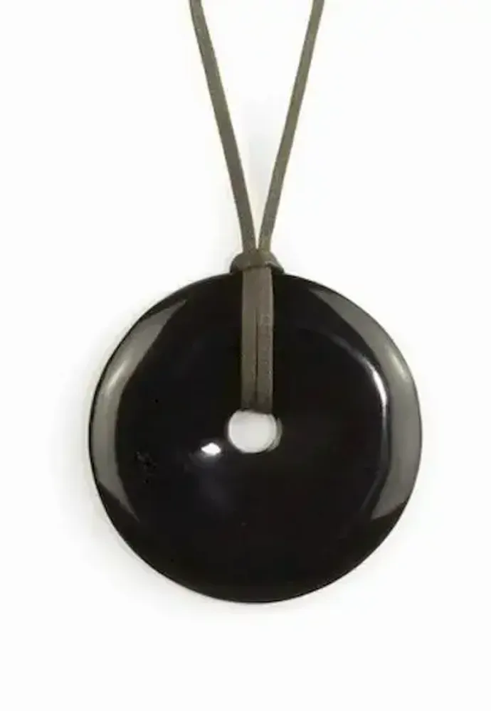 Jewelry - Perforated disc pendant in black horn - L INDOCHINEUR X RIVÊT