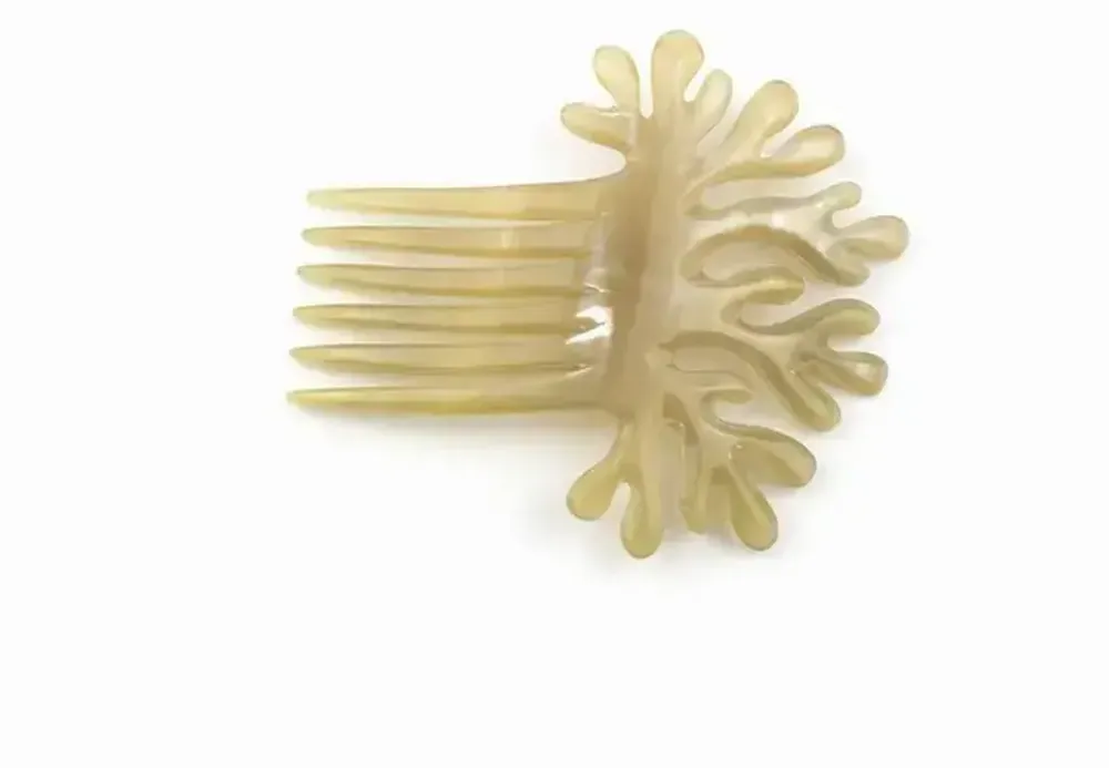 Barrettes - Pique à cheveux peigne corail en corne blonde - L INDOCHINEUR X RIVÊT