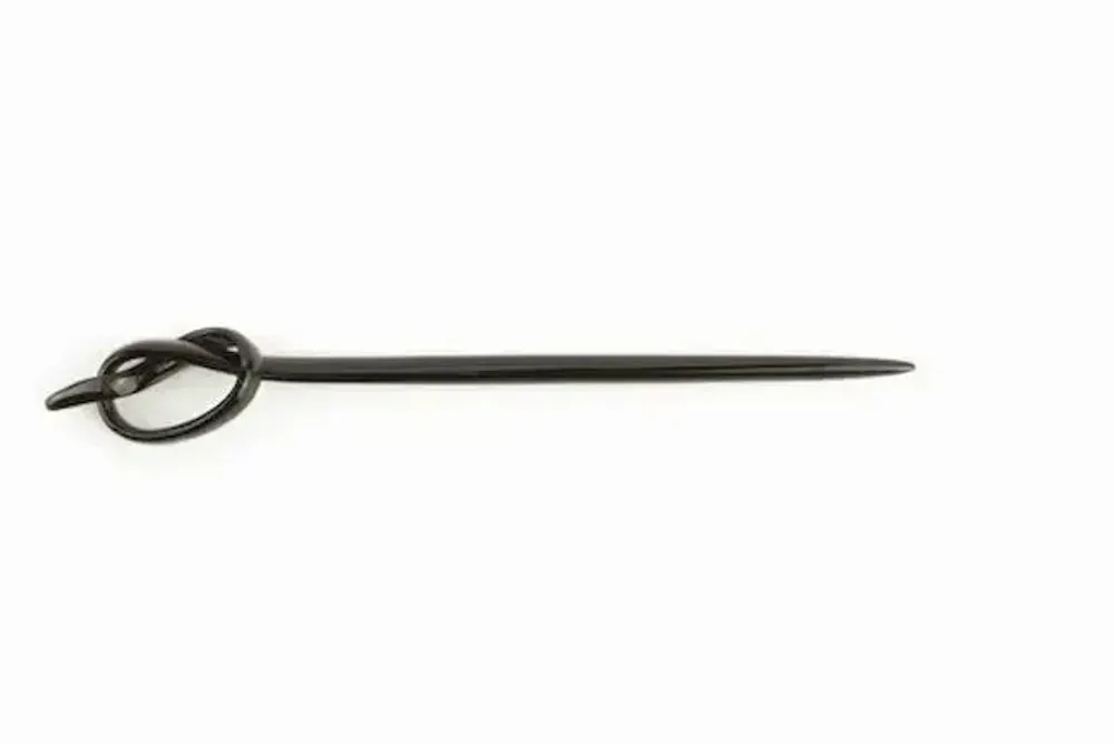 Barrettes - Knot-shaped hairpin in plain black horn - L INDOCHINEUR X RIVÊT