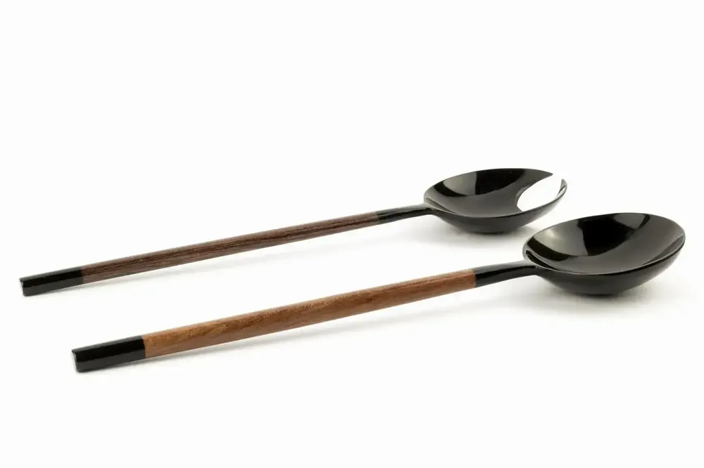 Kitchen utensils - Crab claw-shaped round cutlery with red lacquer - L INDOCHINEUR X RIVÊT