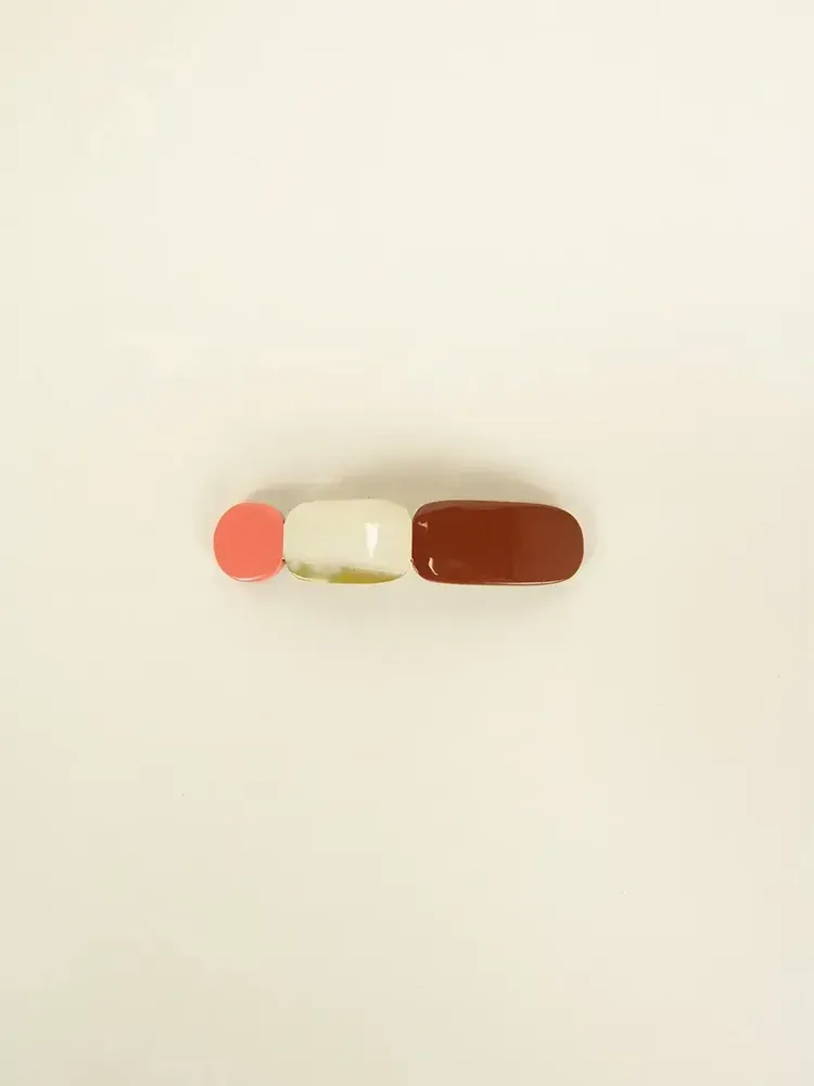 Barrettes - Barrette Totem en corne blonde et laque Bordeaux - L INDOCHINEUR X RIVÊT