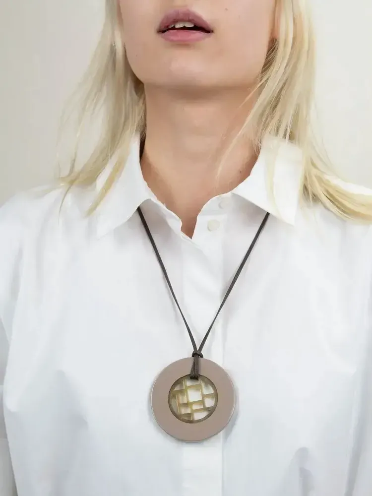 Jewelry - Checkered pendant circled with indigo blue lacquer - L INDOCHINEUR X RIVÊT