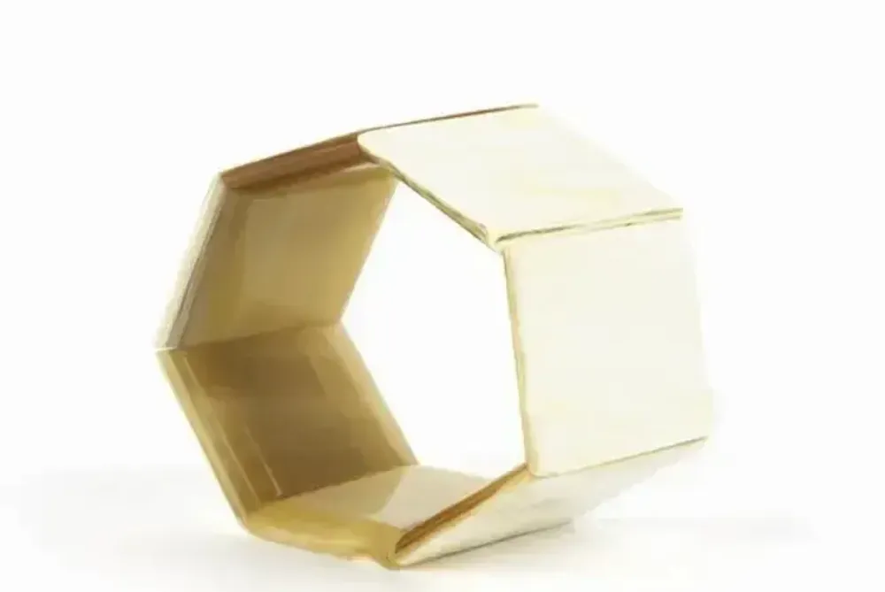 Bracelets - Articulated 7 plate bracelet in blond horn - L INDOCHINEUR X RIVÊT