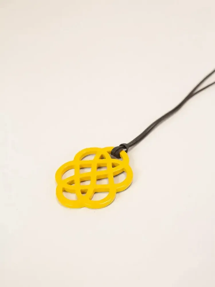 Bijoux - Pendentif fleur laqué rouge - L INDOCHINEUR X RIVÊT