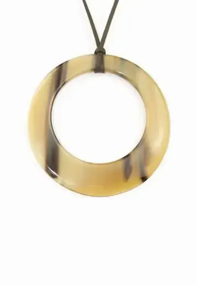 Jewelry - Large irregular ring pendant in marbled black horn - L INDOCHINEUR X RIVÊT