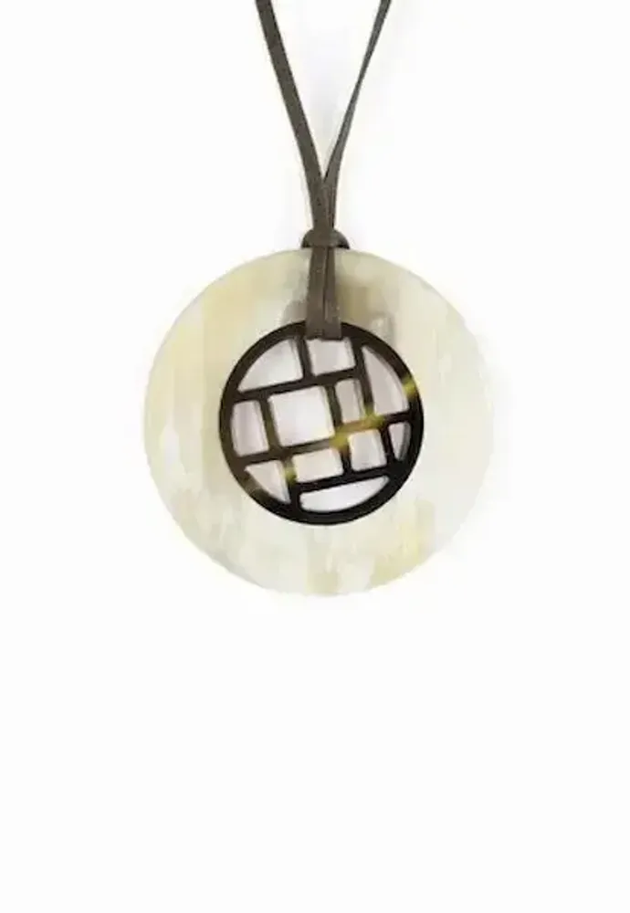 Bijoux - Pendentif damier cerclé en sabot - L INDOCHINEUR X RIVÊT