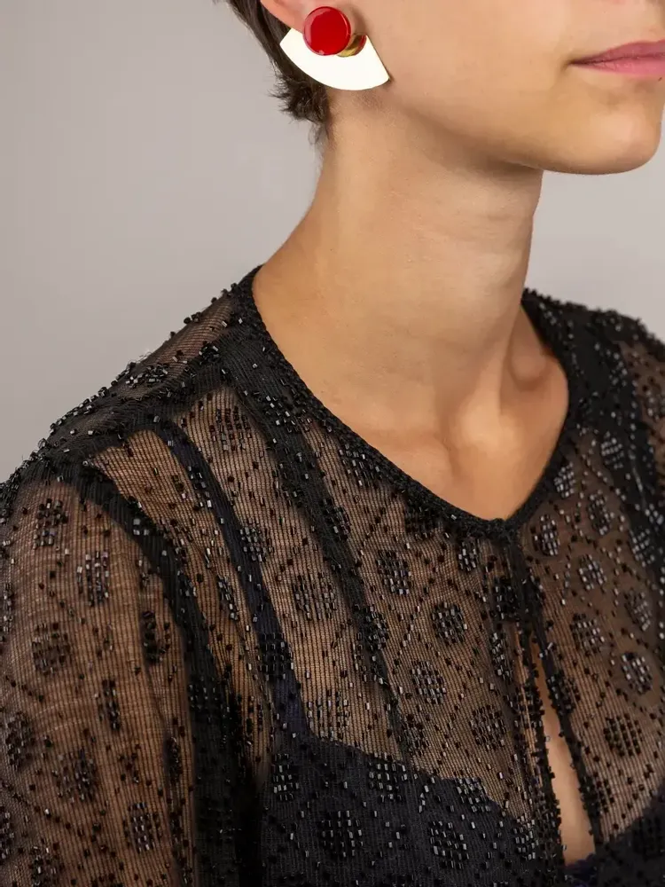 Jewelry - 2-part half round brass earrings with a red lacquer pendant - L INDOCHINEUR X RIVÊT