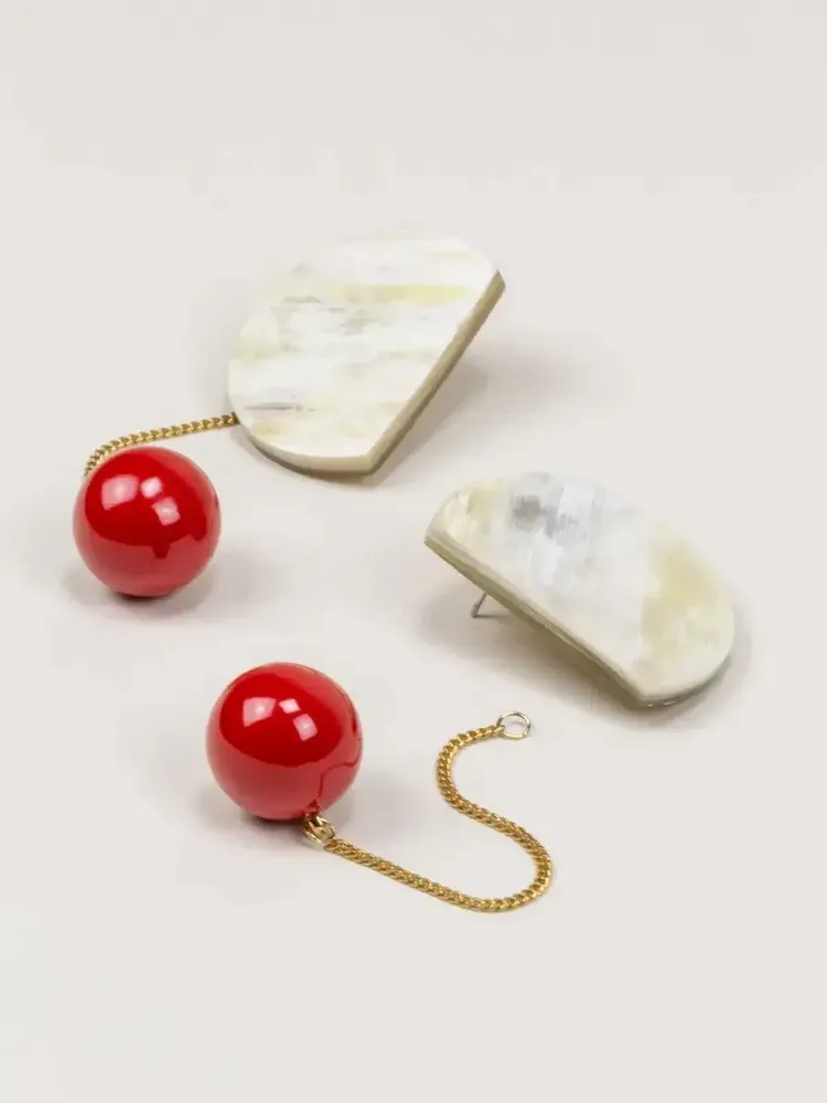 Bijoux - Boucles d'oreilles 2 parties pastille ronde corne et goutte laiton - L INDOCHINEUR X RIVÊT