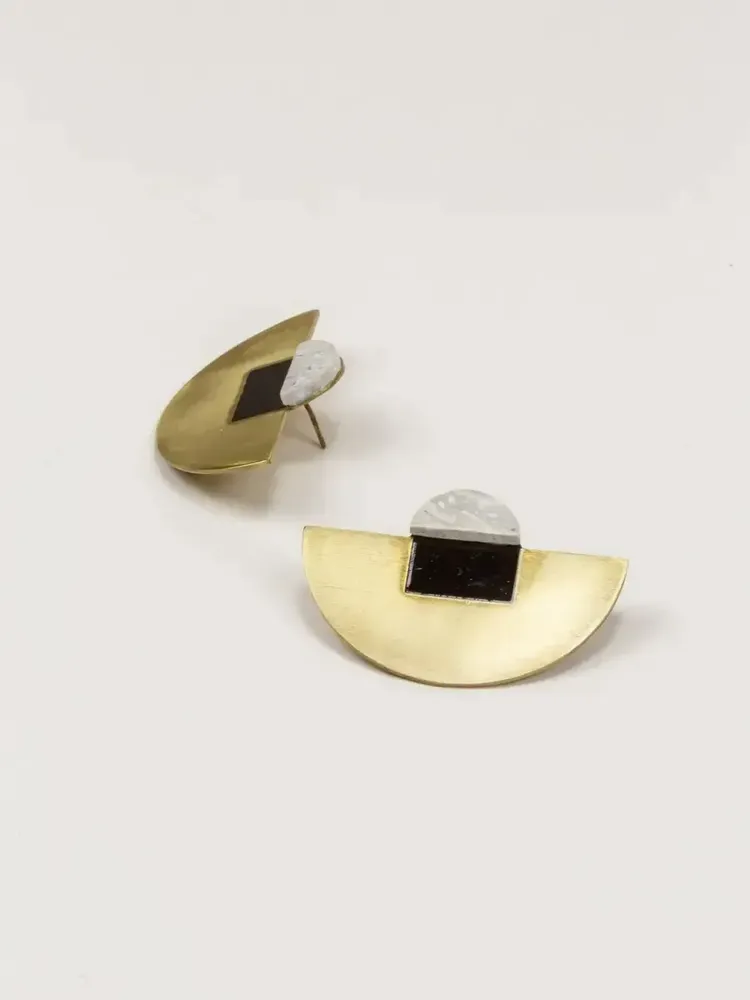 Jewelry - Stone & Brass Crescent earrings - L INDOCHINEUR X RIVÊT