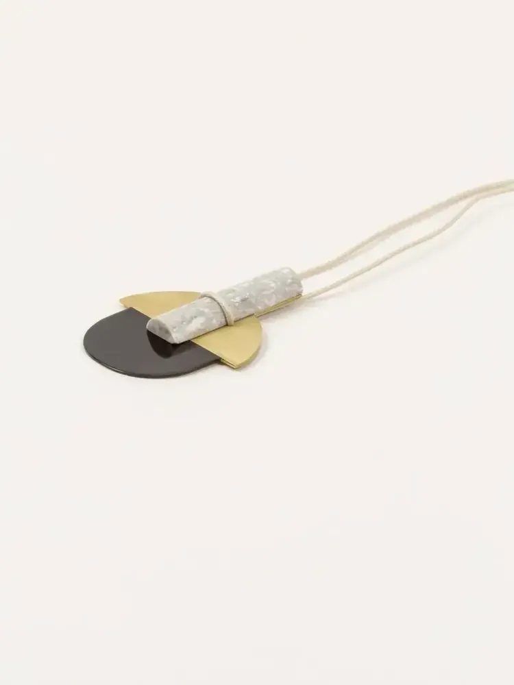 Jewelry - Stone & brass Envol pendant - L INDOCHINEUR X RIVÊT