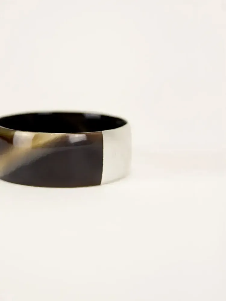 Bracelets - Bracelet plat en corne laqué jaune taille S - L INDOCHINEUR X RIVÊT