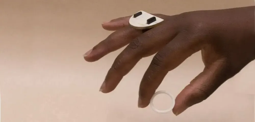 Jewelry - Vallee ring in blond horn in Size M - L INDOCHINEUR X RIVÊT