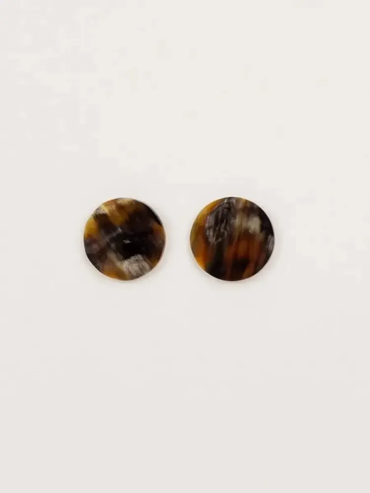 Bijoux - Boucles d'oreilles clip disque laqué bicolore bleu indigo et café crème - L INDOCHINEUR X RIVÊT