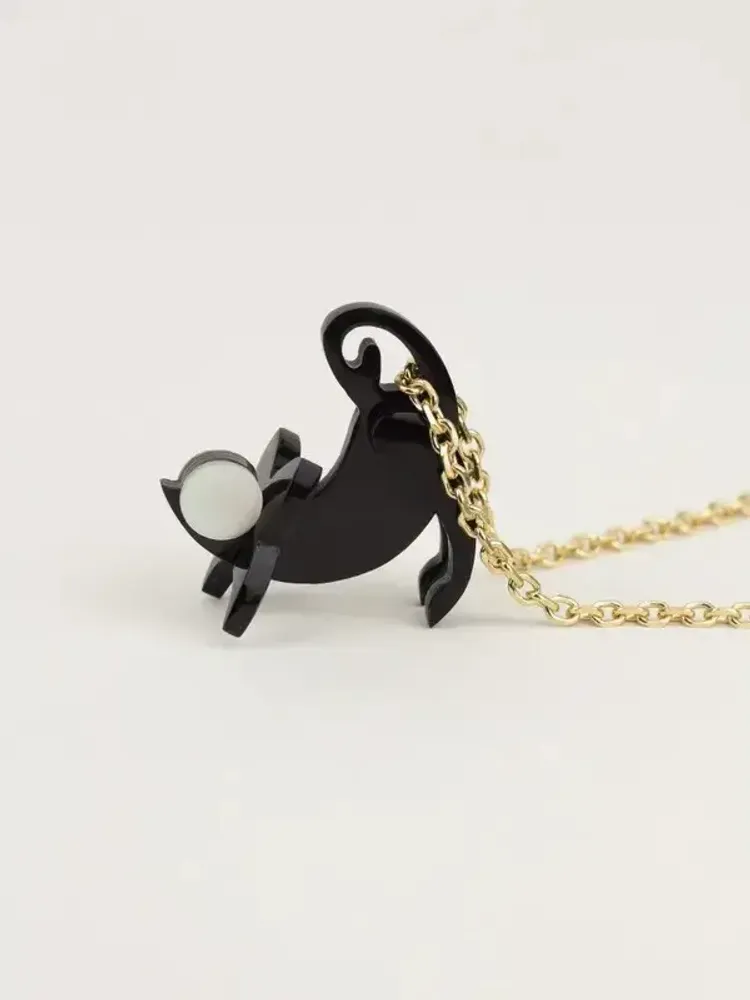 Bijoux - Pendentif Souris en corne noire et nacre blanche - L INDOCHINEUR X RIVÊT
