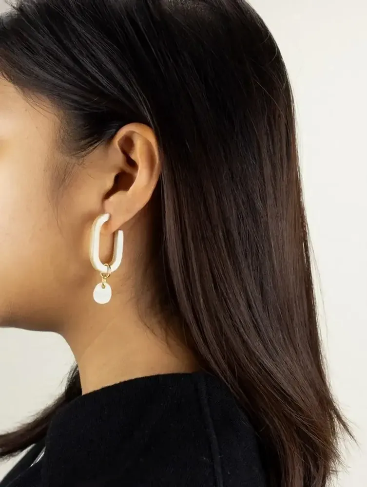 Bijoux - Boucles d'oreilles créoles à perles en corne - L INDOCHINEUR X RIVÊT