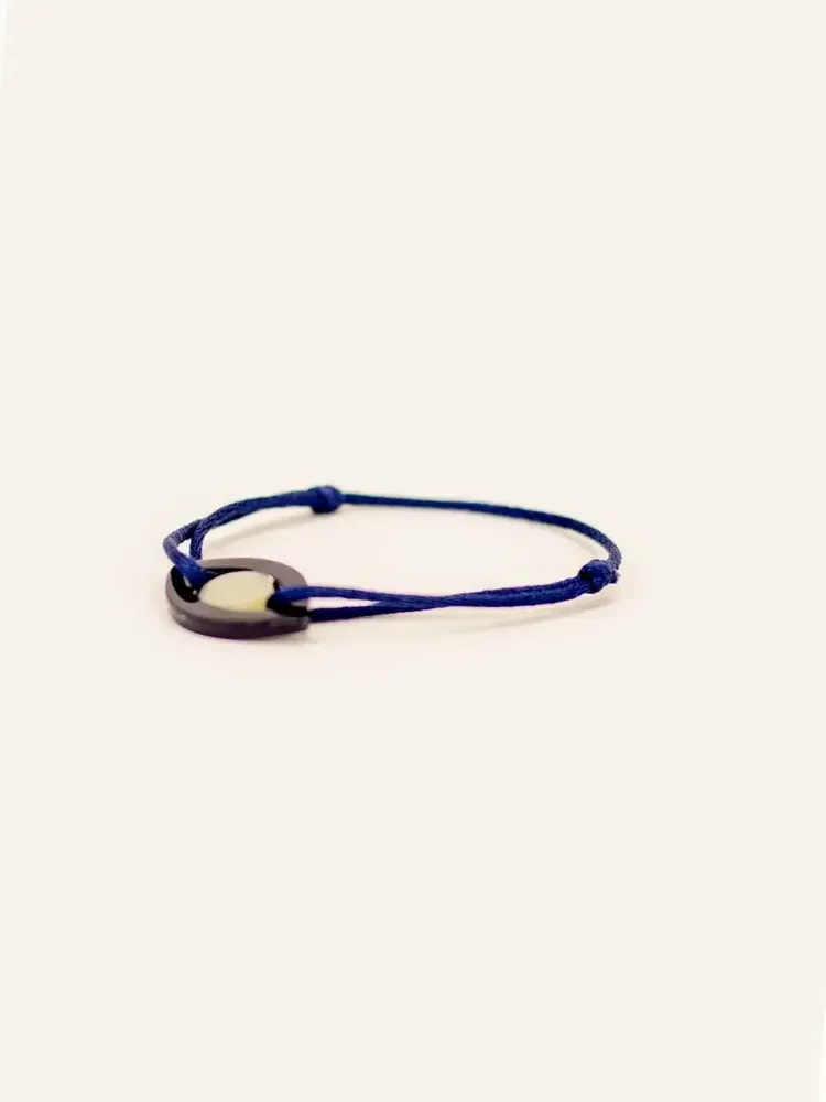 Bracelets - Eye cord bracelet in blond horn and black lacquer - L INDOCHINEUR X RIVÊT