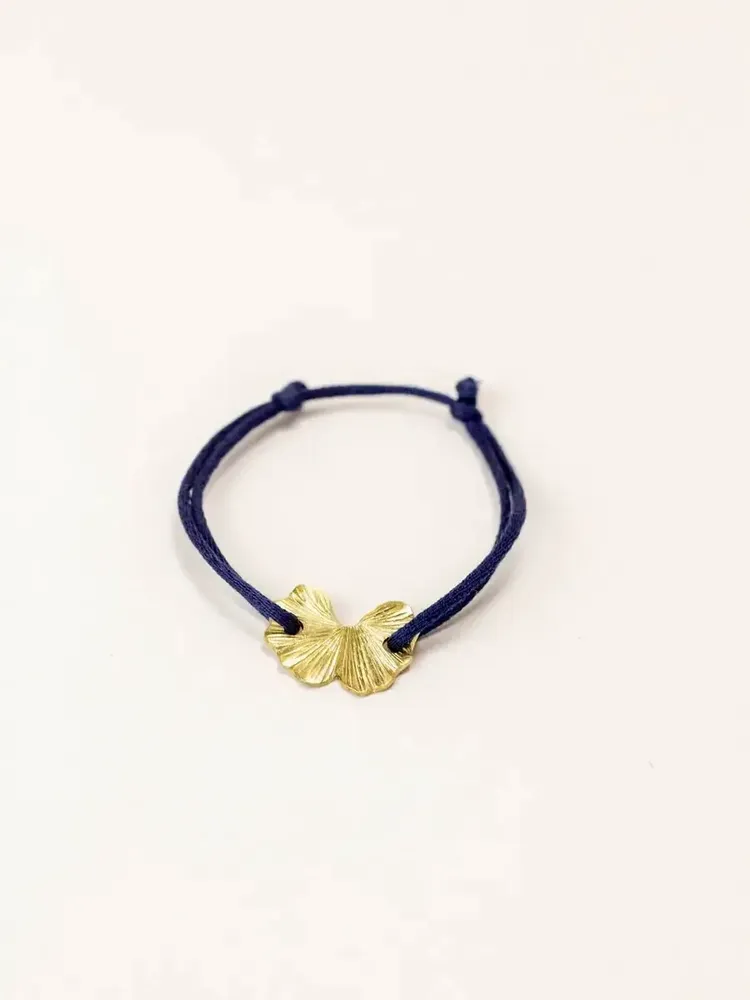 Bracelets - String bracelet Gingko leaf in brass gold plated - L INDOCHINEUR X RIVÊT