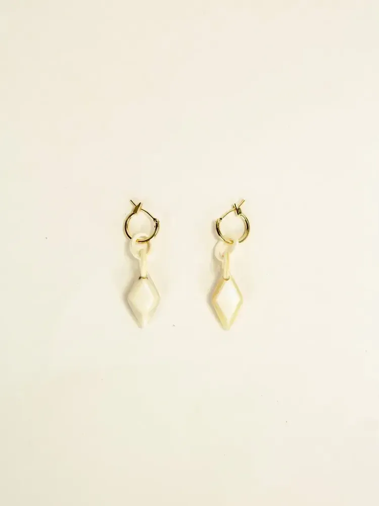 Jewelry - Losange brass hoop earrings in hoof and ivory lacquer - L INDOCHINEUR X RIVÊT
