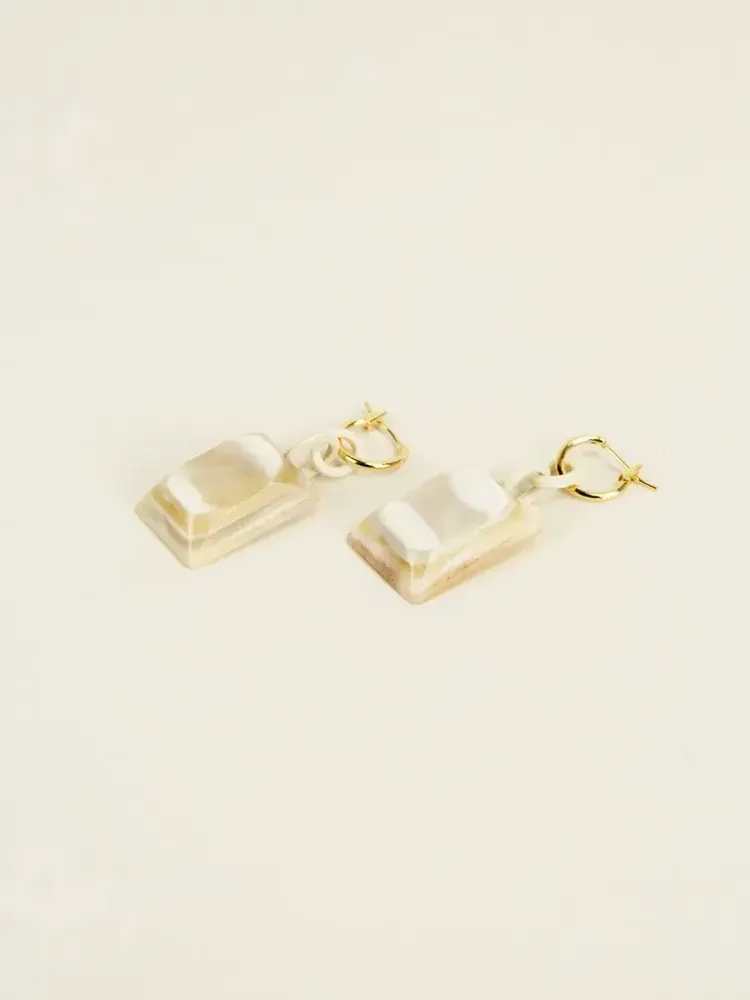 Jewelry - Emerald brass hoop earrings in hoof with pink and orange lacquer - L INDOCHINEUR X RIVÊT