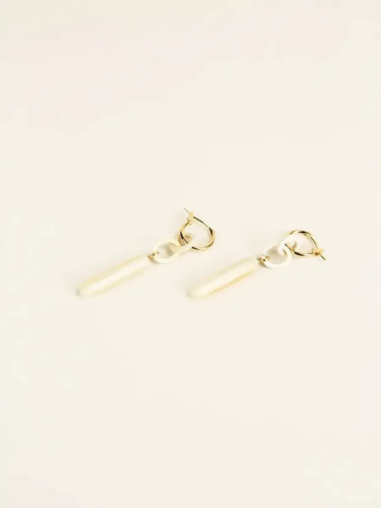 Jewelry - Gelule brass hoop earrings in blond horn - L INDOCHINEUR X RIVÊT