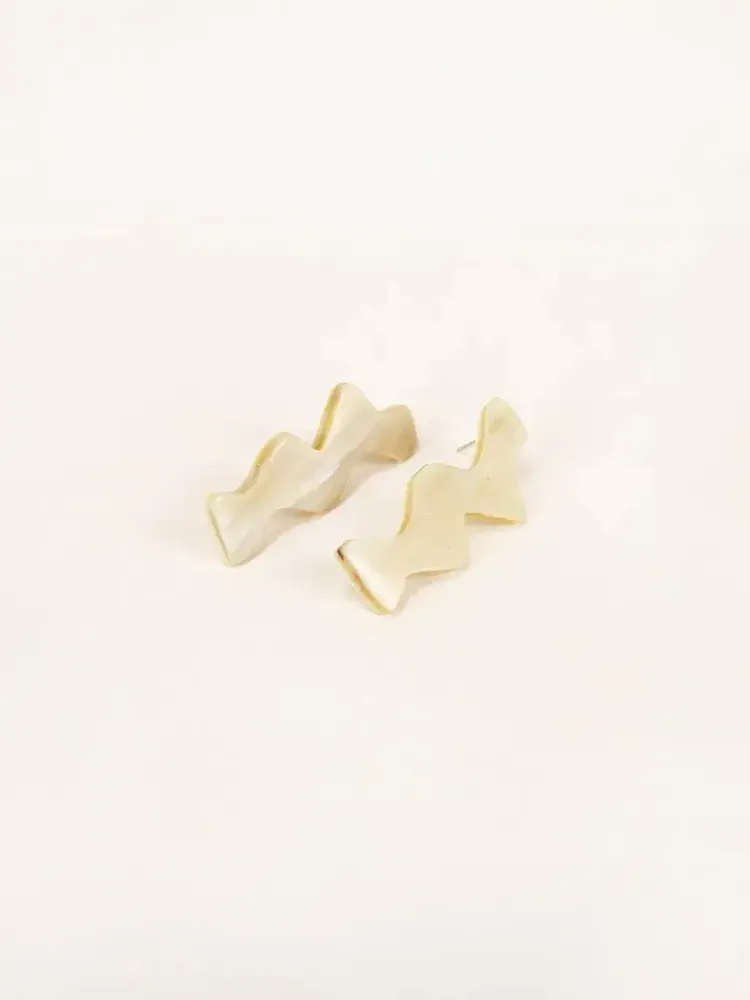 Bijoux - Boucles d'oreilles Flux en corne blonde - L INDOCHINEUR X RIVÊT
