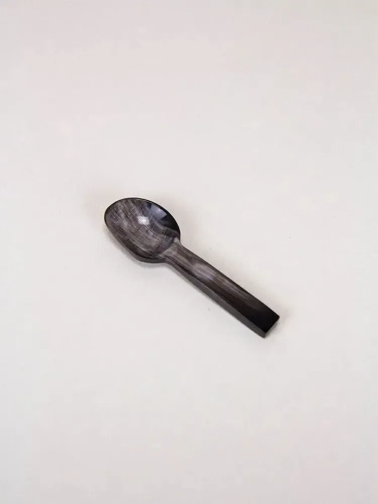 Kitchen utensils - Set of 6 Black and white horn caviar spoon - L INDOCHINEUR X RIVÊT