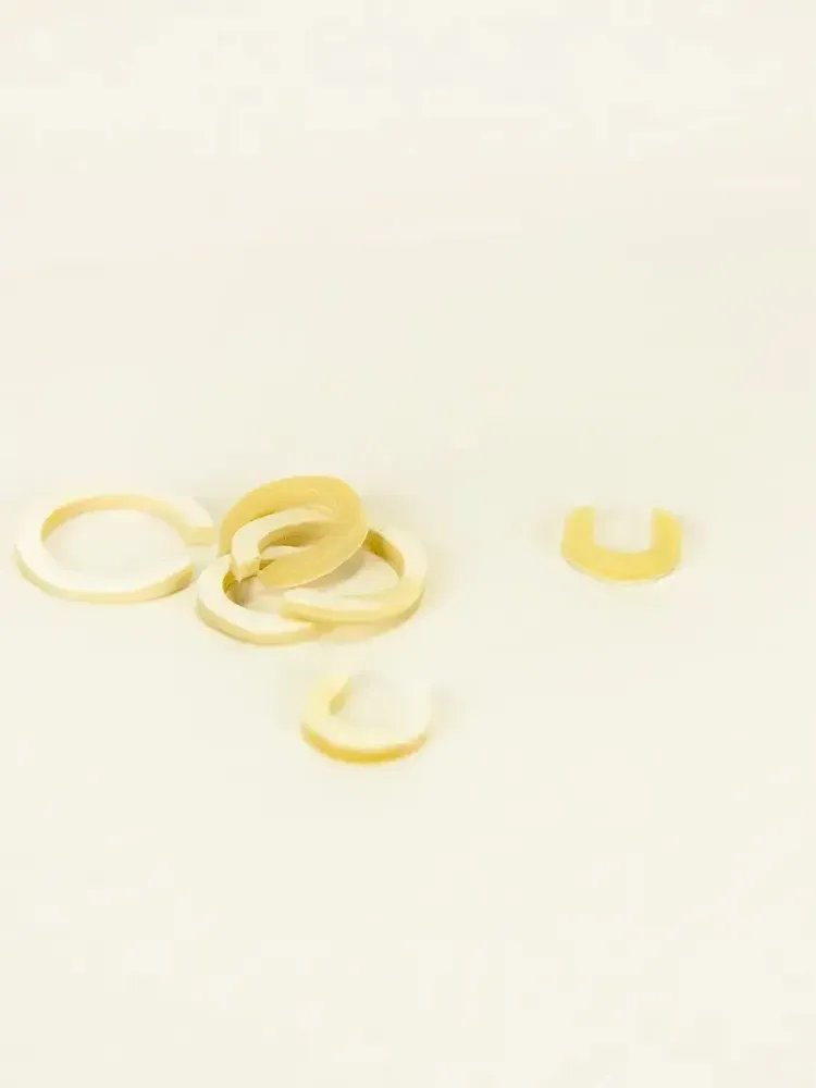 Jewelry - Set of 3 flat earcuffs in blond horn 14-18-20 mm - L INDOCHINEUR X RIVÊT