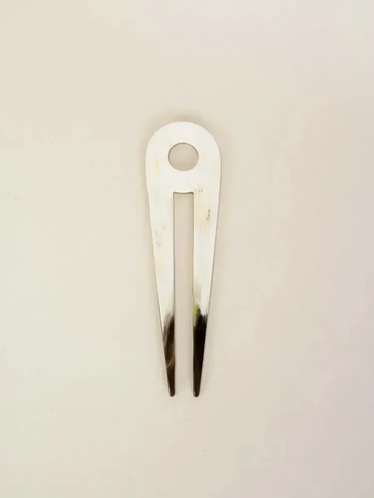 Barrettes - Double pique à cheveux en corne blonde Africaine de zébu - L INDOCHINEUR X RIVÊT