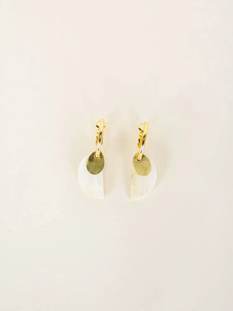 Bijoux - Boucles d'oreilles créoles 2 parties laiton et corne blonde africaine - L INDOCHINEUR X RIVÊT