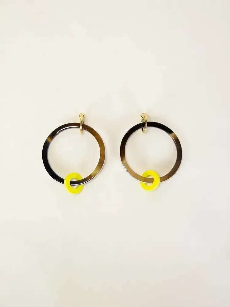 Jewelry - Large and small hoops in hoof with beige and khaki lacquer - L INDOCHINEUR X RIVÊT