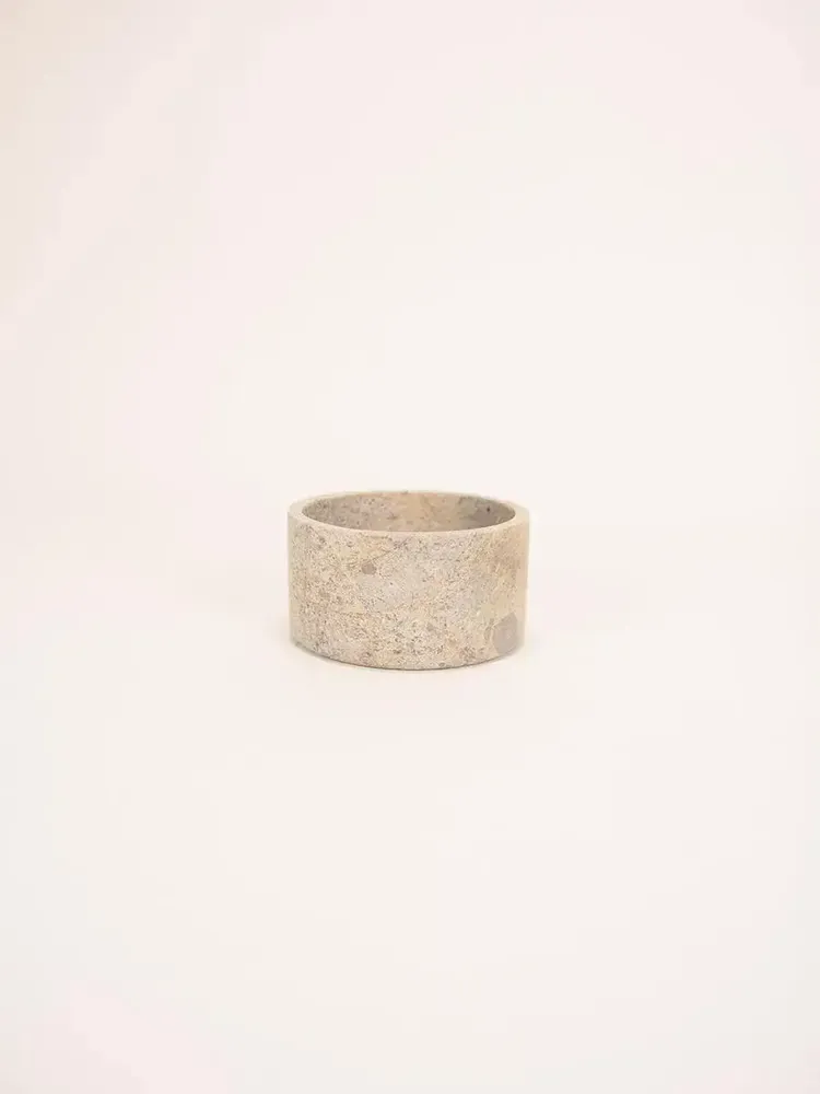 Caskets and boxes - Medium wide round pot in grey marble dia. 10cm H4cm - L INDOCHINEUR X RIVÊT