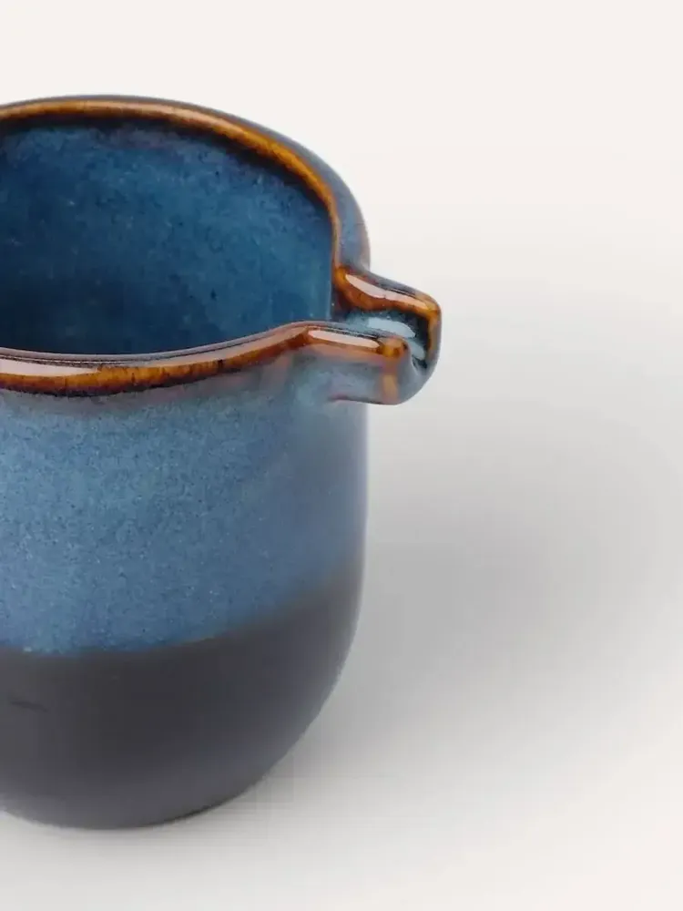 Kitchen utensils - Gravy pot, Hoa Bien jade light brown enamel - L INDOCHINEUR X RIVÊT