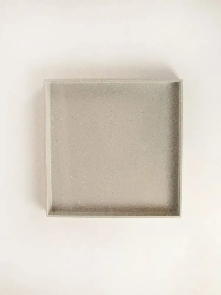 Bols - Plateau carré lacqué, rouge vif - L INDOCHINEUR X RIVÊT