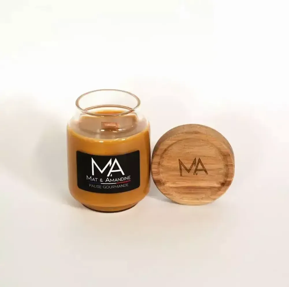 Objets de décoration - PAUSE GOURMANDE – Bougie parfumée (Petite Jarre) - MAT AMANDINE