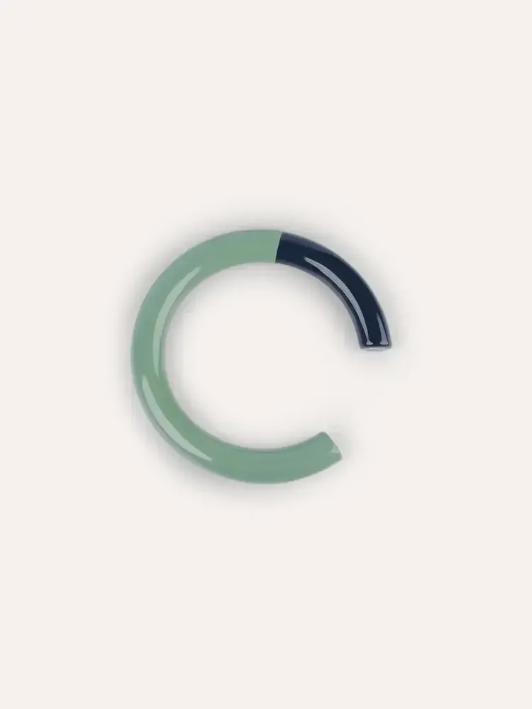 Bracelets - Manchette fine en bois laqué bleu nuit, bleu clair er orange, taille L - L INDOCHINEUR X RIVÊT