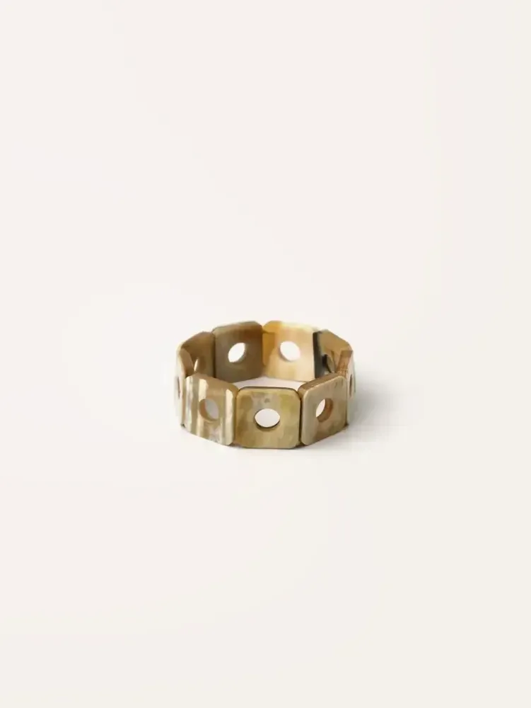 Bracelets - Articulated bracelet with square, round, openwork pieces in blond horn - L INDOCHINEUR X RIVÊT