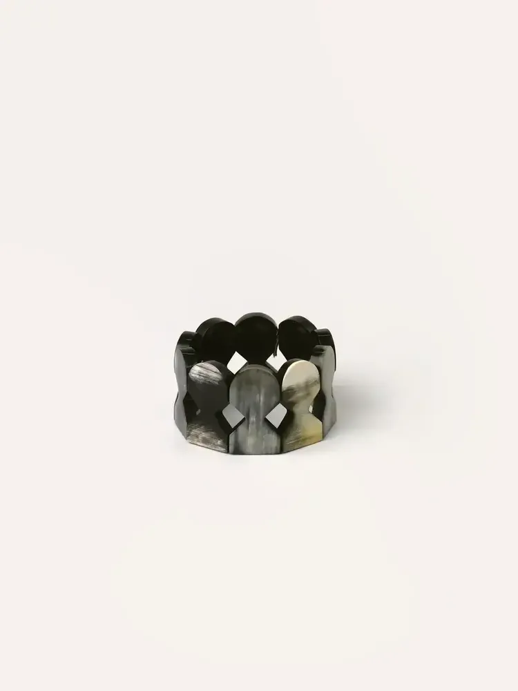 Bracelets - Articulated bracelet crown pieces 1 in blond horn - L INDOCHINEUR X RIVÊT