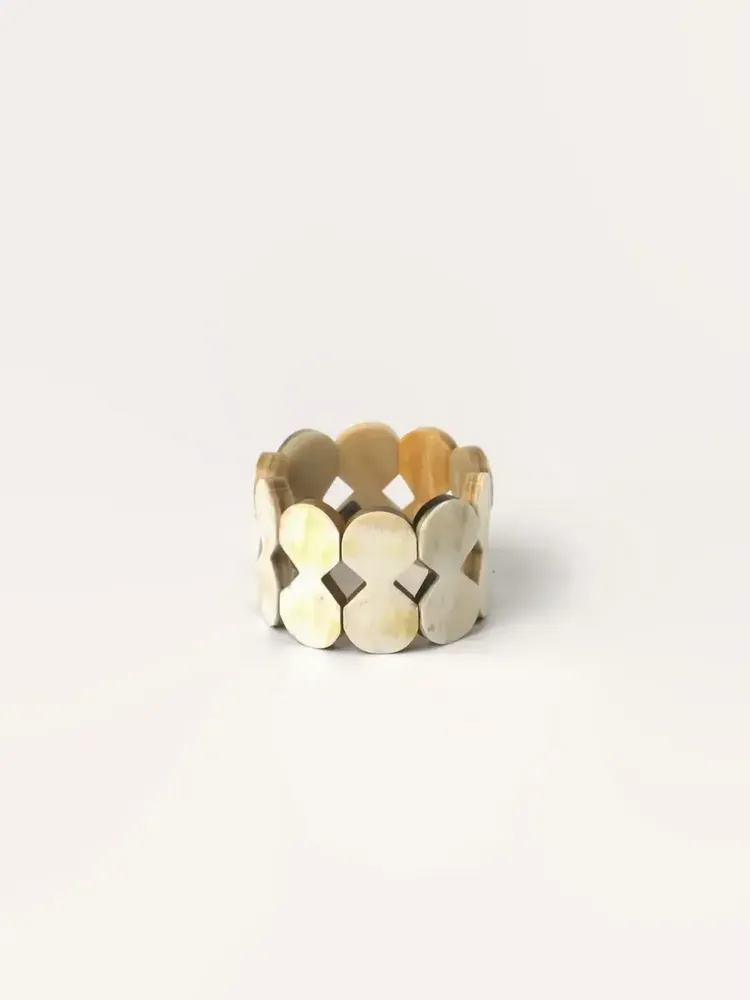Bracelets - Articulated bracelet with 2 crown pieces in blond horn - L INDOCHINEUR X RIVÊT