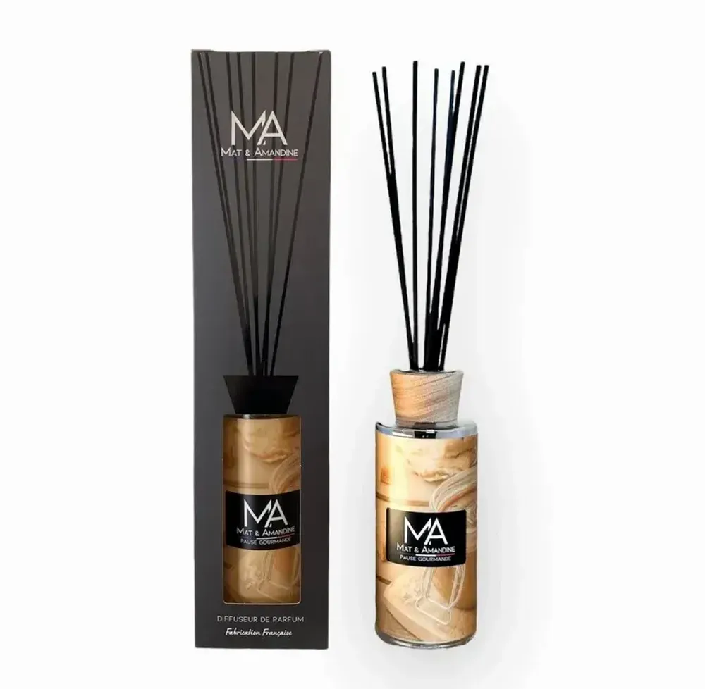 Decorative objects - PAUSE GOURMANDE — Stick diffuser - MAT AMANDINE