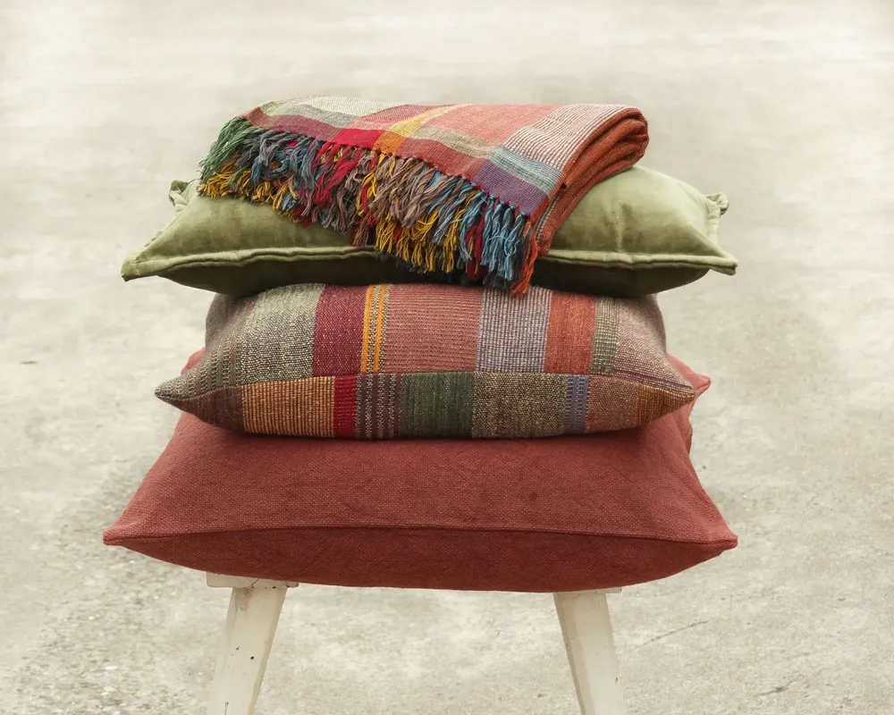Coussins textile - Coussin en soie vert à rayures multiples - ML FABRICS